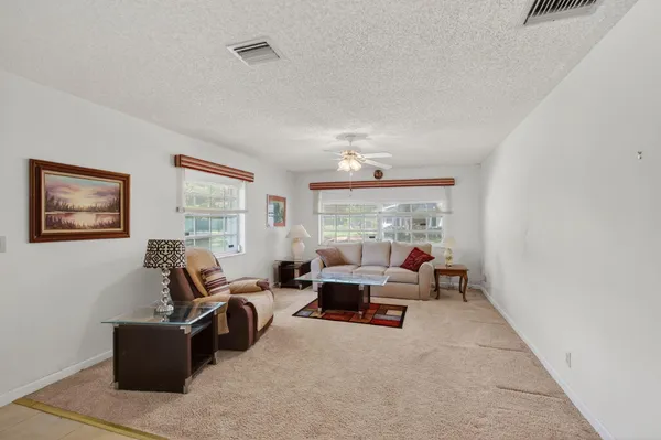 $169,000 | 10170 South 40th Way, Unit 258, Boynton Beach, FL 33436