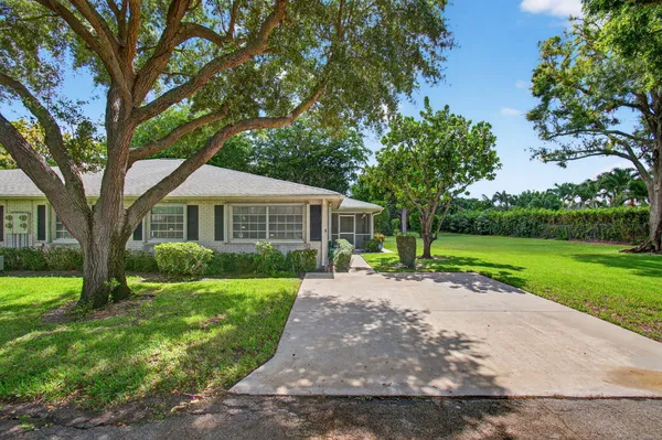 $169,000 | 10170 South 40th Way, Unit 258, Boynton Beach, FL 33436