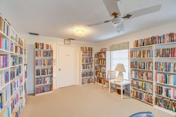 $169,000 | 10170 South 40th Way, Unit 258, Boynton Beach, FL 33436
