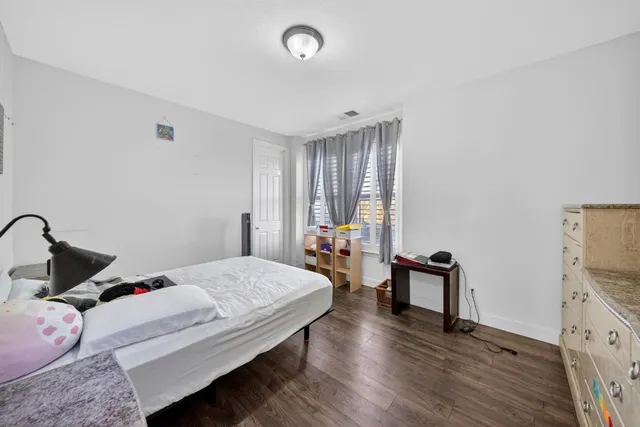 $730,000 | 2662 Whitmore Avenue, Clovis, CA 93619