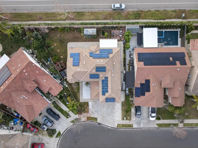 $730,000 | 2662 Whitmore Avenue, Clovis, CA 93619