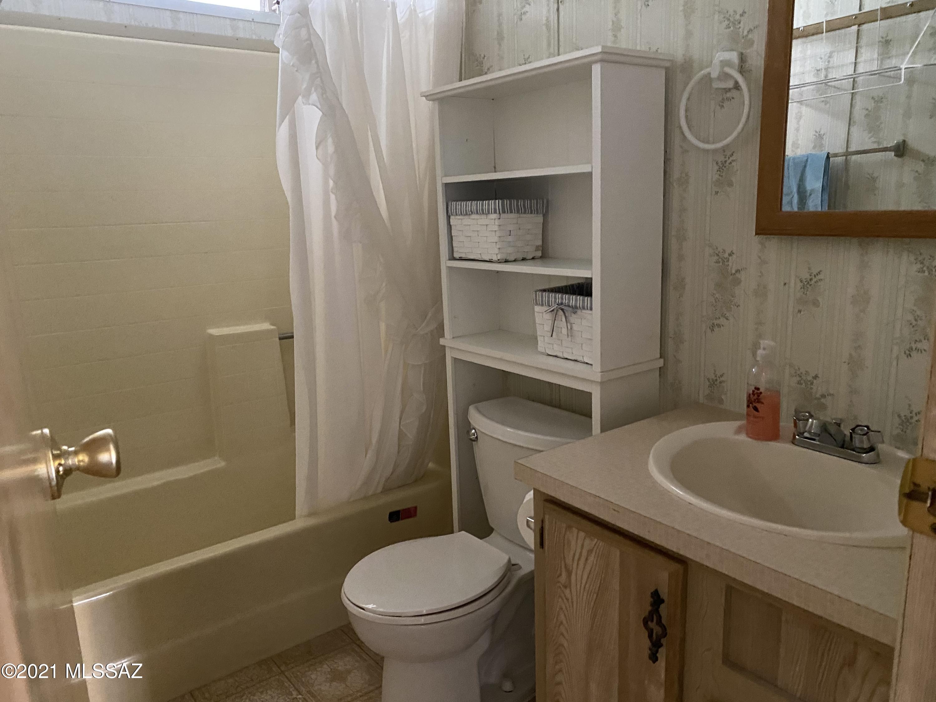5470 West Rafter Cir Street Tucson, AZ 85713 - Photo 14 of 24 Gallery Image 14