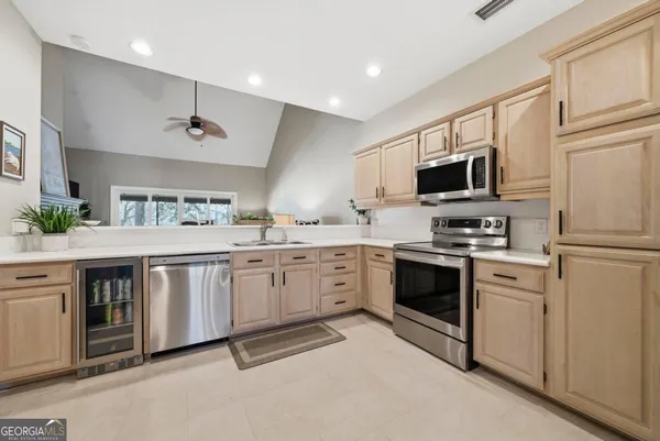 $799,000 | 1073 Wharfside Court, Greensboro, GA 30642