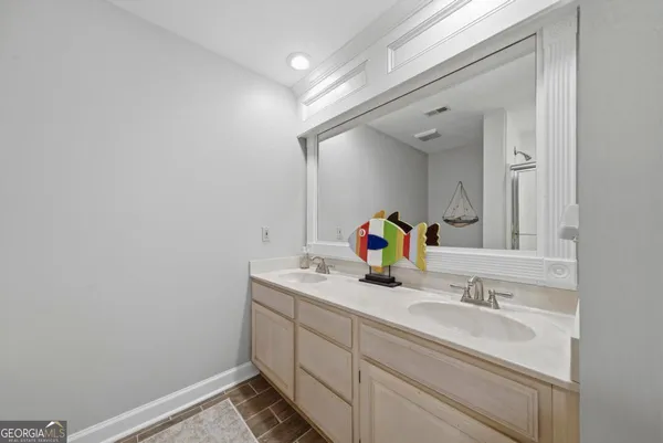 $799,000 | 1073 Wharfside Court, Greensboro, GA 30642