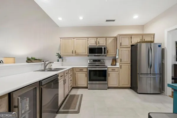 $799,000 | 1073 Wharfside Court, Greensboro, GA 30642