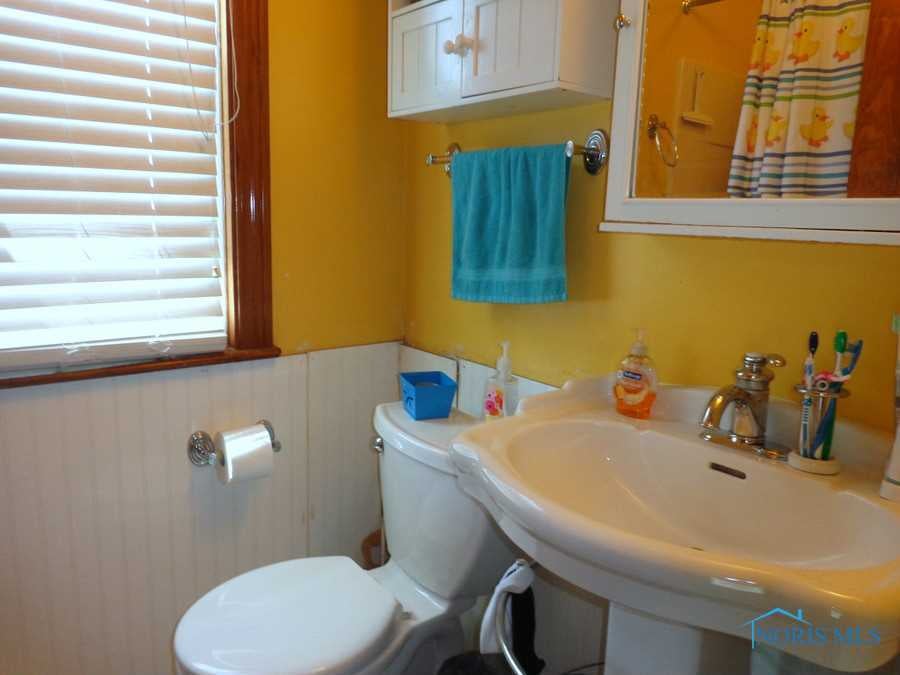 3434 Worden Road Oregon, OH 43616 - Photo 12 of 17 Gallery Image 12
