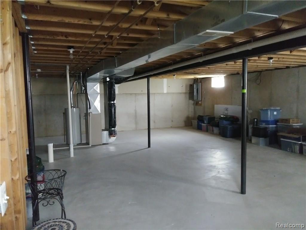 51 Sedum Road, Unit 144 Howell, MI 48843 - Photo 48 of 55 20180816_102324.jpg