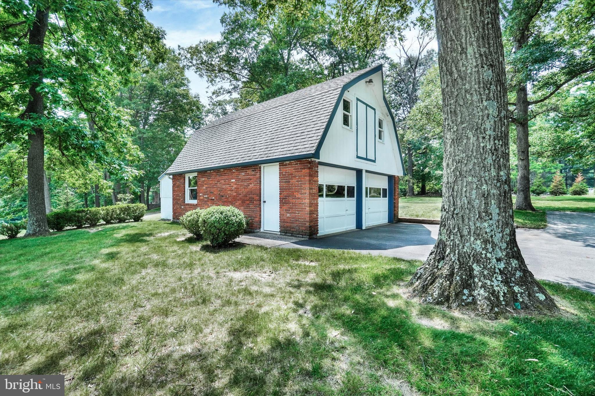 18670 Gemmill Road Stewartstown, PA 17363 - Photo 35 of 37 Detached Garage