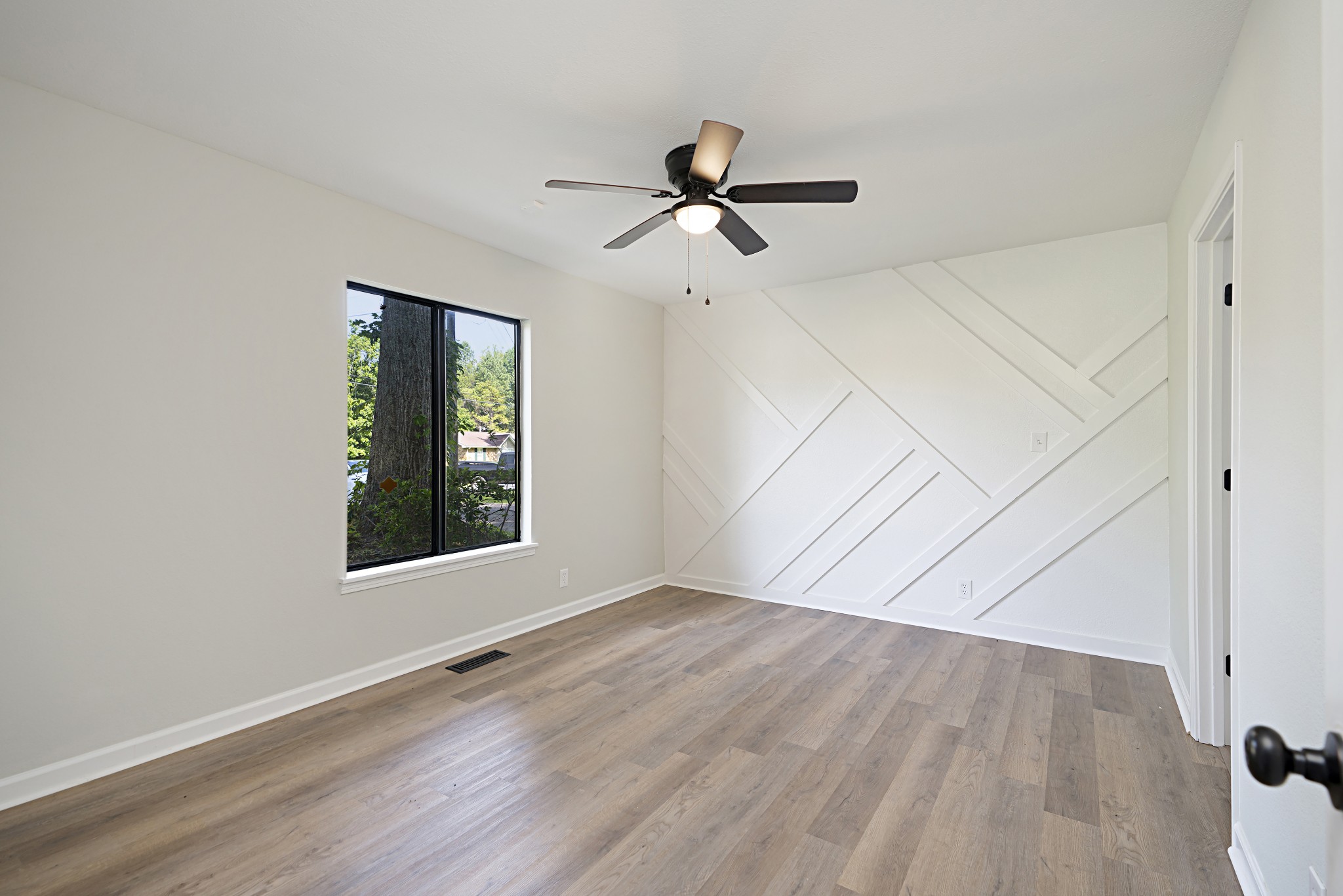 2121 Powell Road Clarksville, TN 37043 - Photo 18 of 30 Gallery Image 18