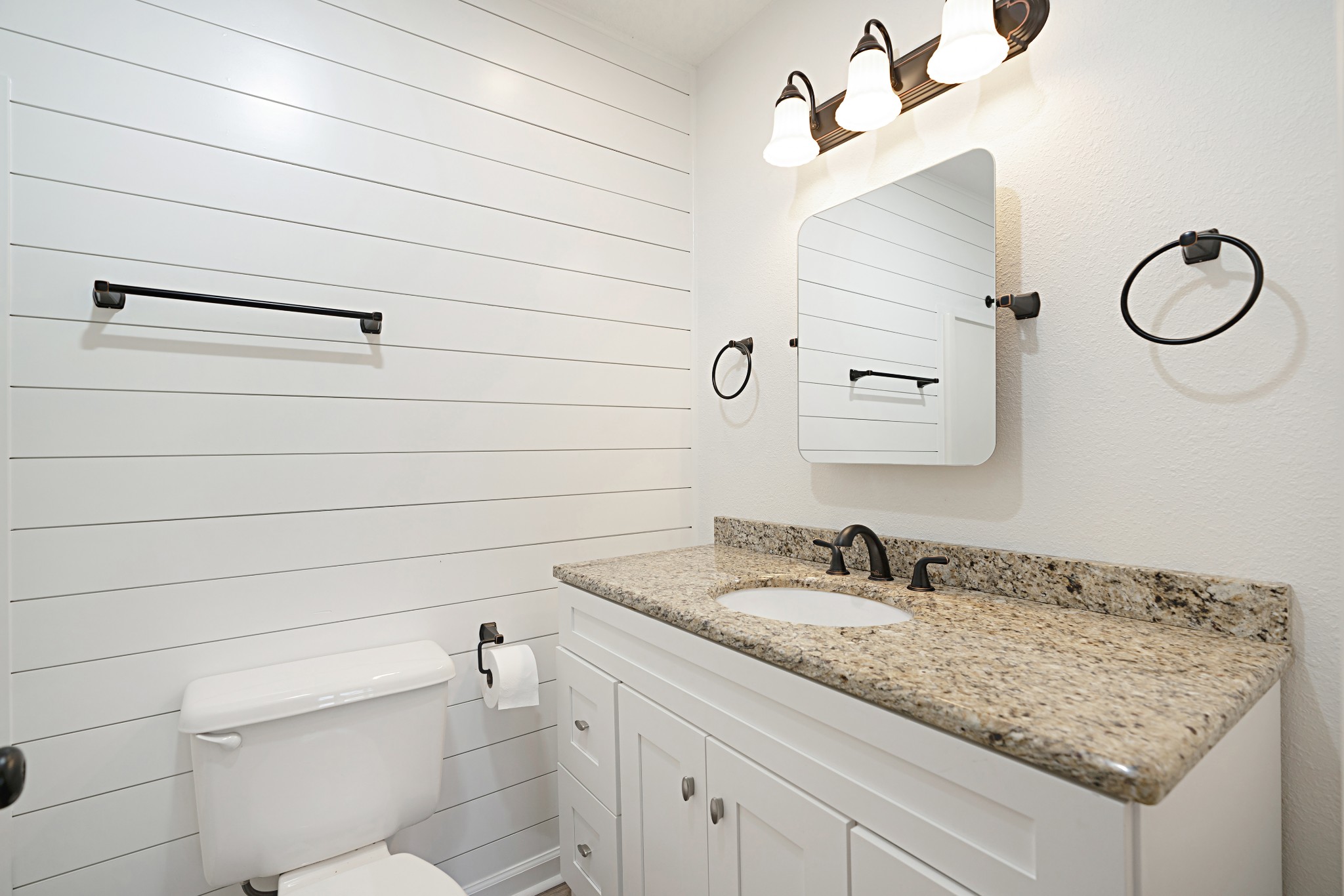 2121 Powell Road Clarksville, TN 37043 - Photo 20 of 30 Gallery Image 20