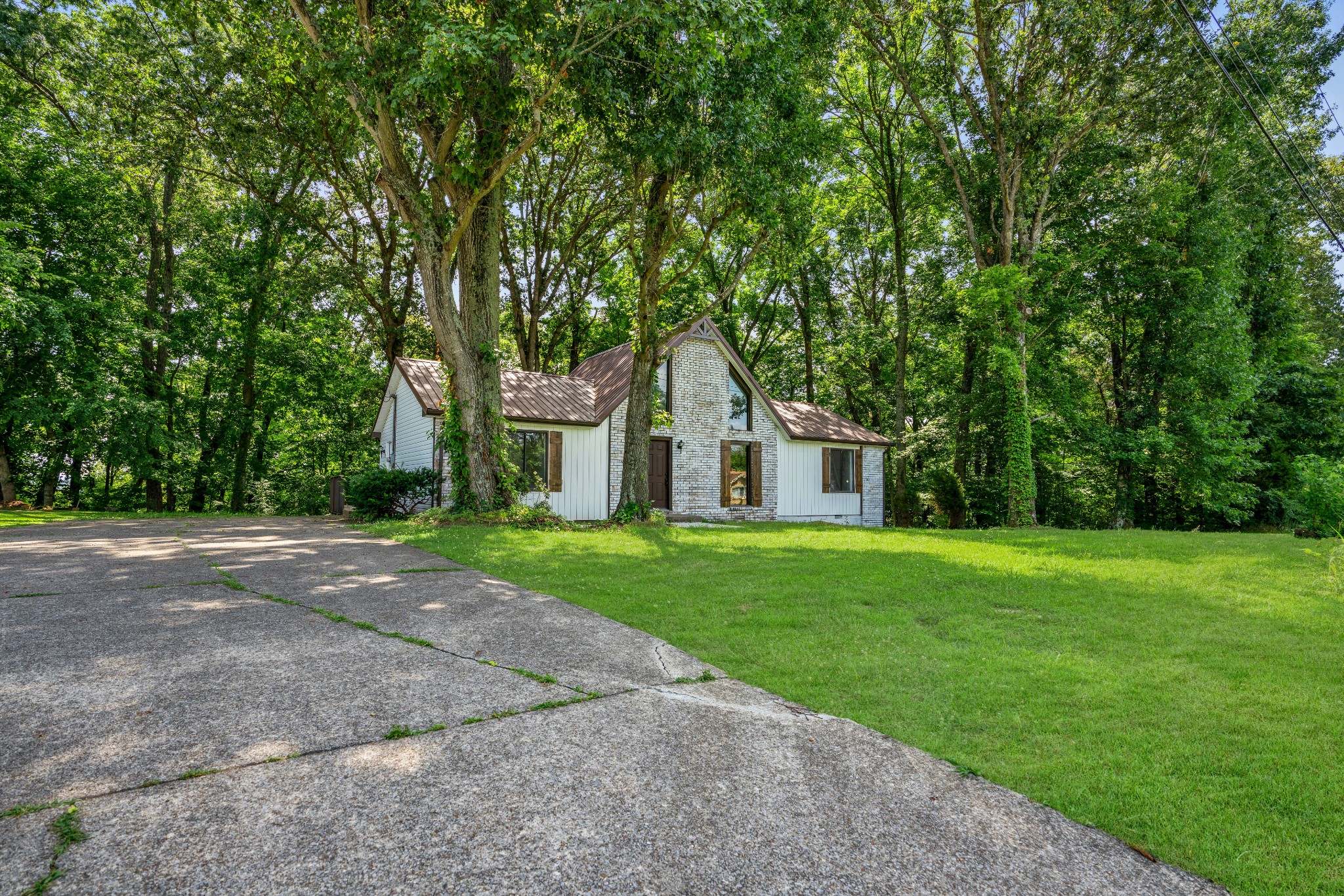 2121 Powell Road Clarksville, TN 37043 - Photo 28 of 30 Gallery Image 28
