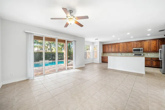 $5,200 | 8845 Sandy Crest Lane, Boynton Beach, FL 33473