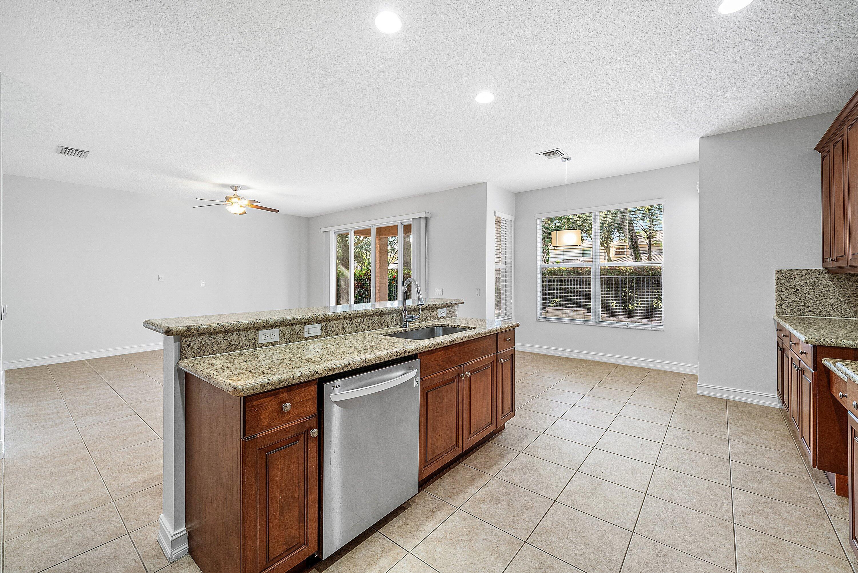 8845 Sandy Crest Lane Boynton Beach, FL 33473 - Photo 18 of 47 18