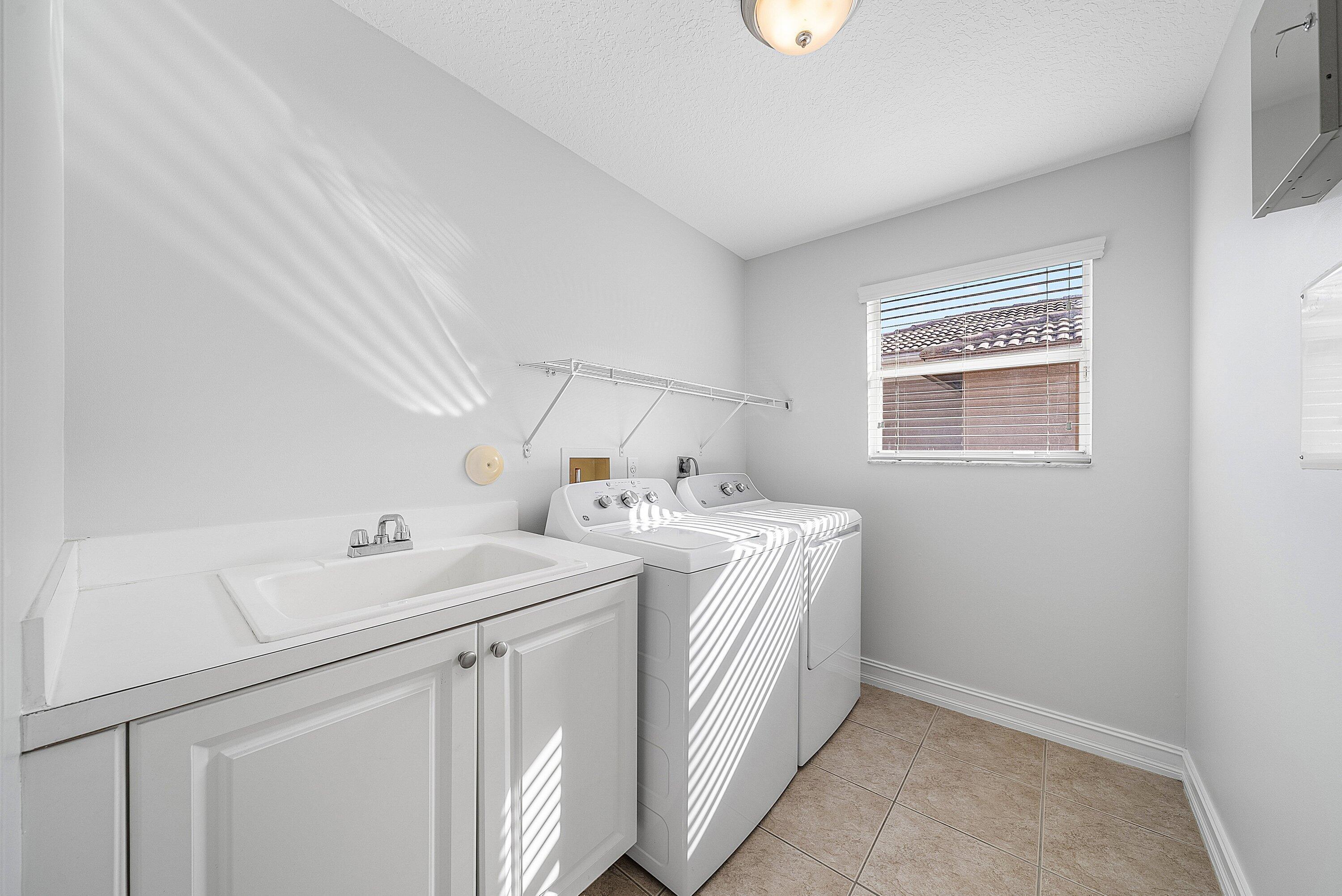 8845 Sandy Crest Lane Boynton Beach, FL 33473 - Photo 38 of 47 38