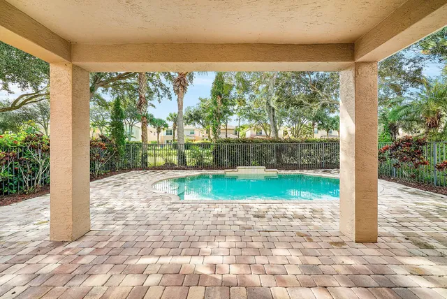 $5,200 | 8845 Sandy Crest Lane, Boynton Beach, FL 33473