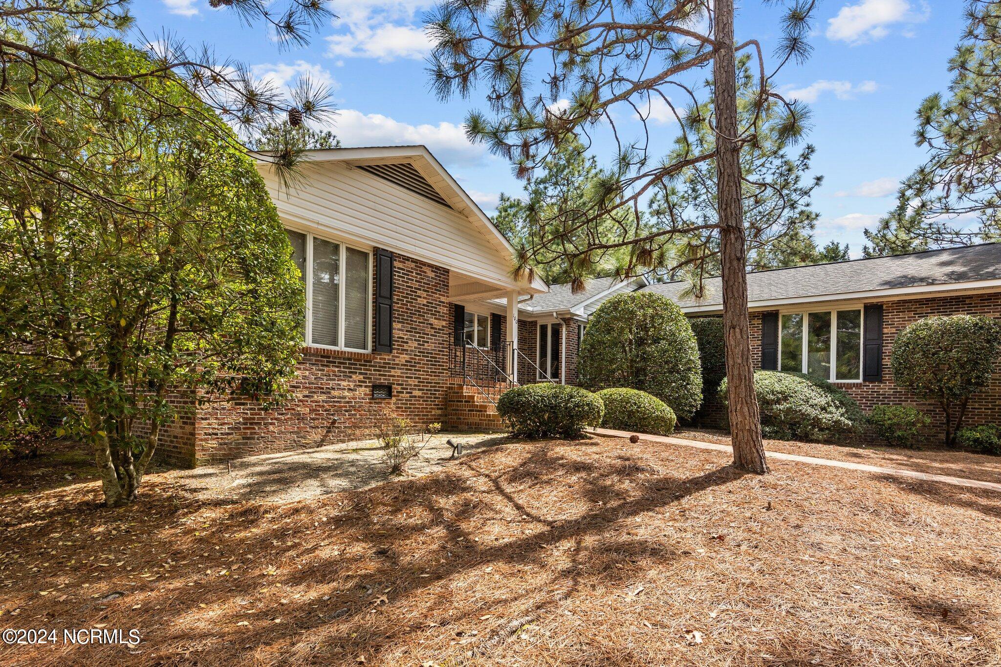 100 McDonald Road East Pinehurst, NC 28374 - Photo 4 of 43 3-web-or-mls-707A8855