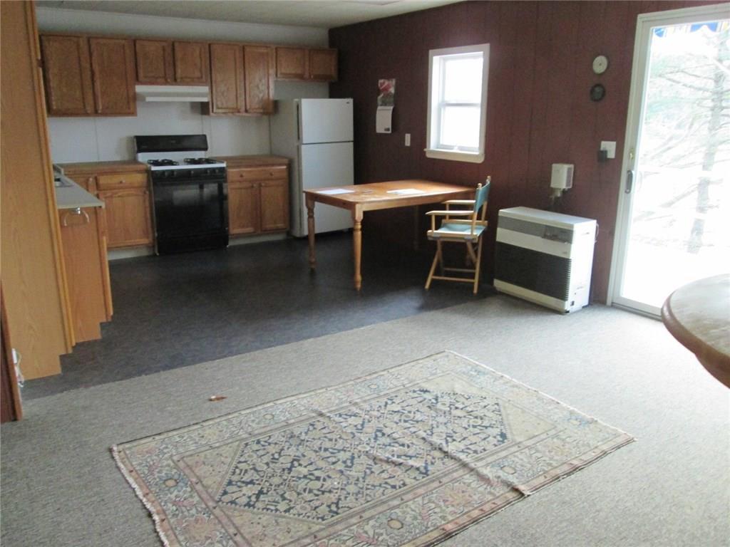 61 Barrows Road Boothbay Harbor, ME 04538 - Photo 12 of 35 gas stove, large Monitor 41 heat,...