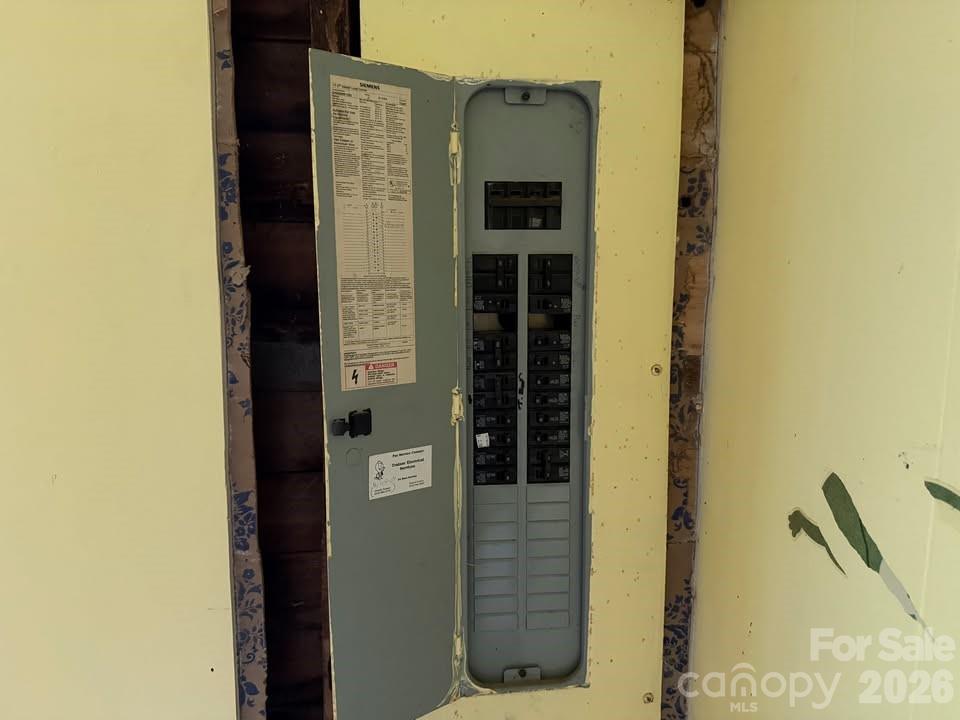 166 Old Helton School Road Lansing, NC 28643 - Photo 14 of 24 a picture of door of a house