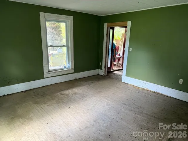 $89,500 | 166 Old Helton School Road, Lansing, NC 28643