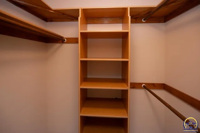 $375,000 | 3633 Southwest Ashworth Court, Topeka, KS 66614