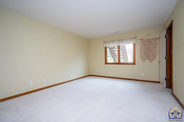 $375,000 | 3633 Southwest Ashworth Court, Topeka, KS 66614