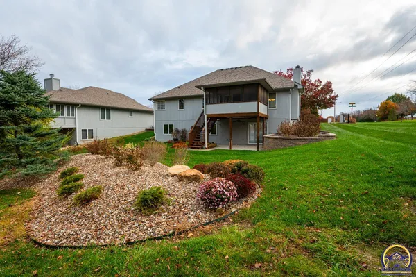 $359,999 | 3633 Southwest Ashworth Court, Topeka, KS 66614