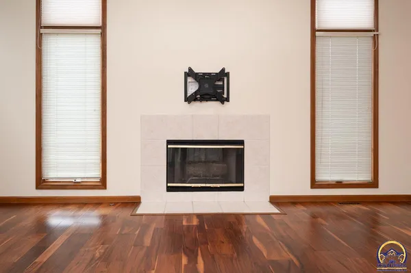 $359,999 | 3633 Southwest Ashworth Court, Topeka, KS 66614