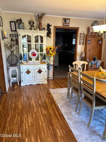 $325,000 | 54 Ten Broeck Avenue, Greenport, NY 12534