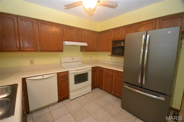 $254,500 | 9037 Range Drive, New Athens, IL 62264