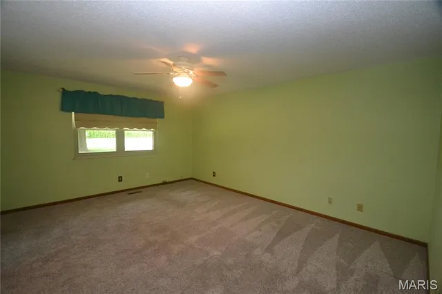 $254,500 | 9037 Range Drive, New Athens, IL 62264