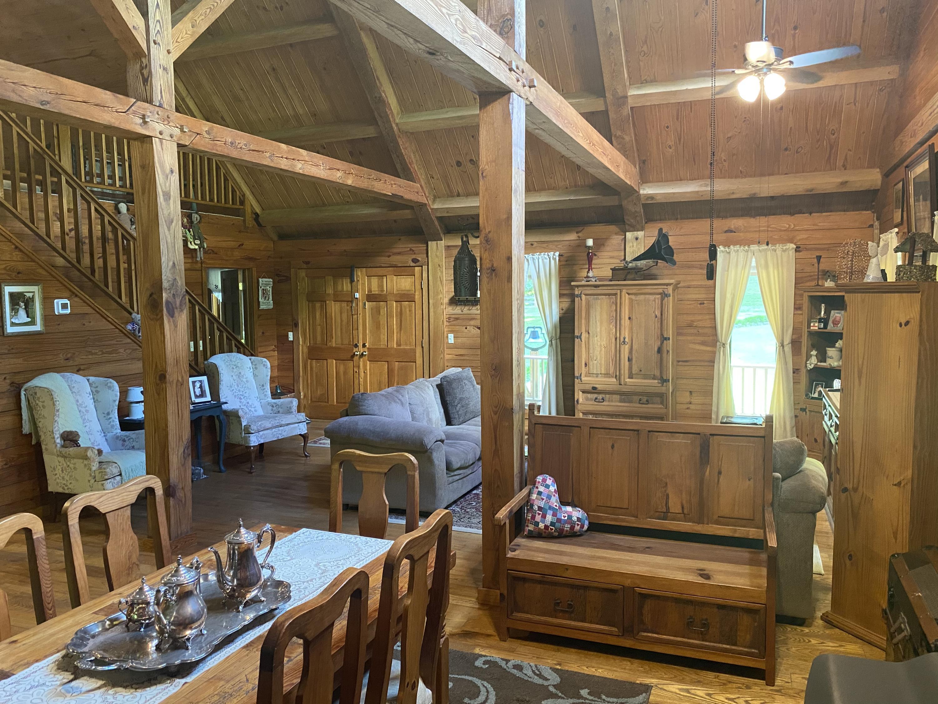 290 Adams Road Science Hill, KY 42553 - Photo 13 of 34 0553E275-7F12-4258-94A6-E7419B0770B1<|><