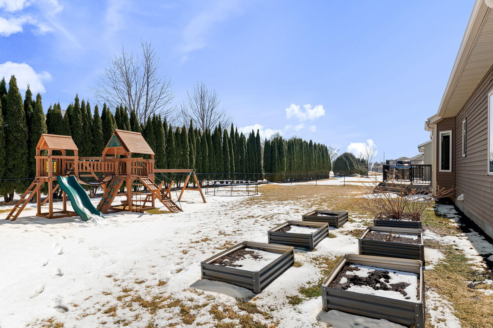 1407 28th Street Southwest Austin, MN 55912 - Photo 11 of 52