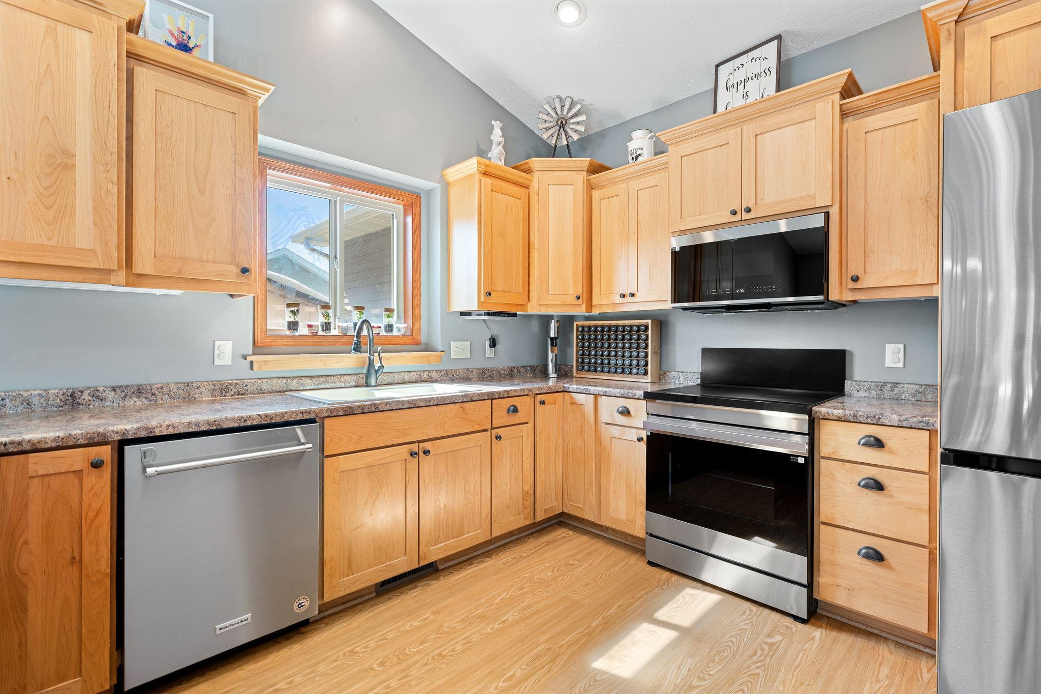1407 28th Street Southwest Austin, MN 55912 - Photo 25 of 52