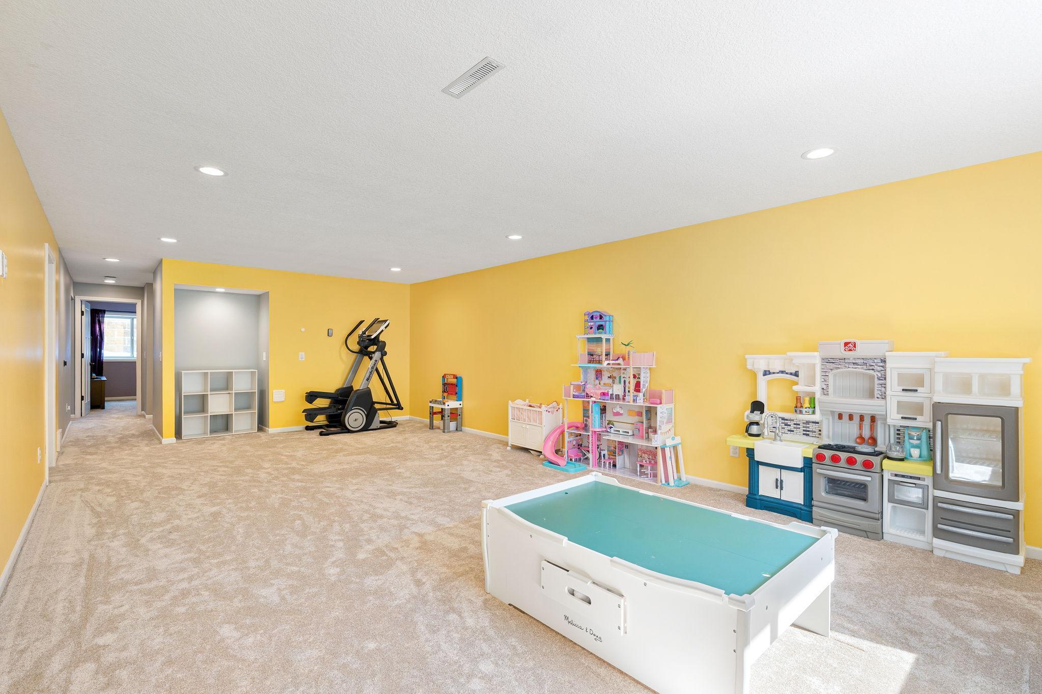 1407 28th Street Southwest Austin, MN 55912 - Photo 41 of 52