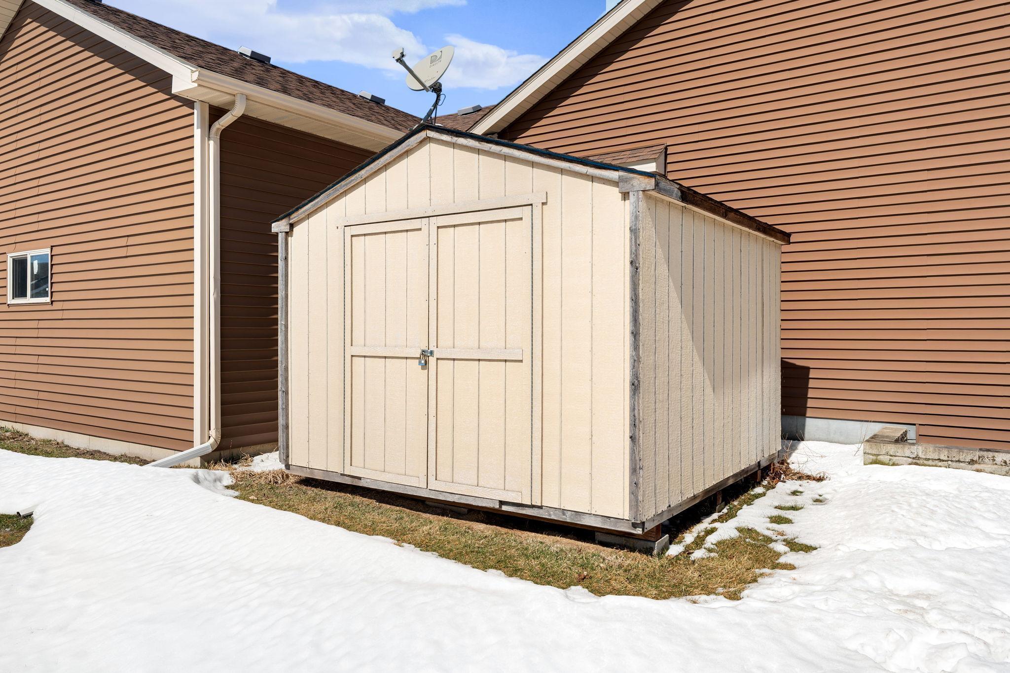 1407 28th Street Southwest Austin, MN 55912 - Photo 6 of 52