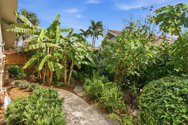 $599,000 | 5081 Southeast Burning Tree Circle, Stuart, FL 34997