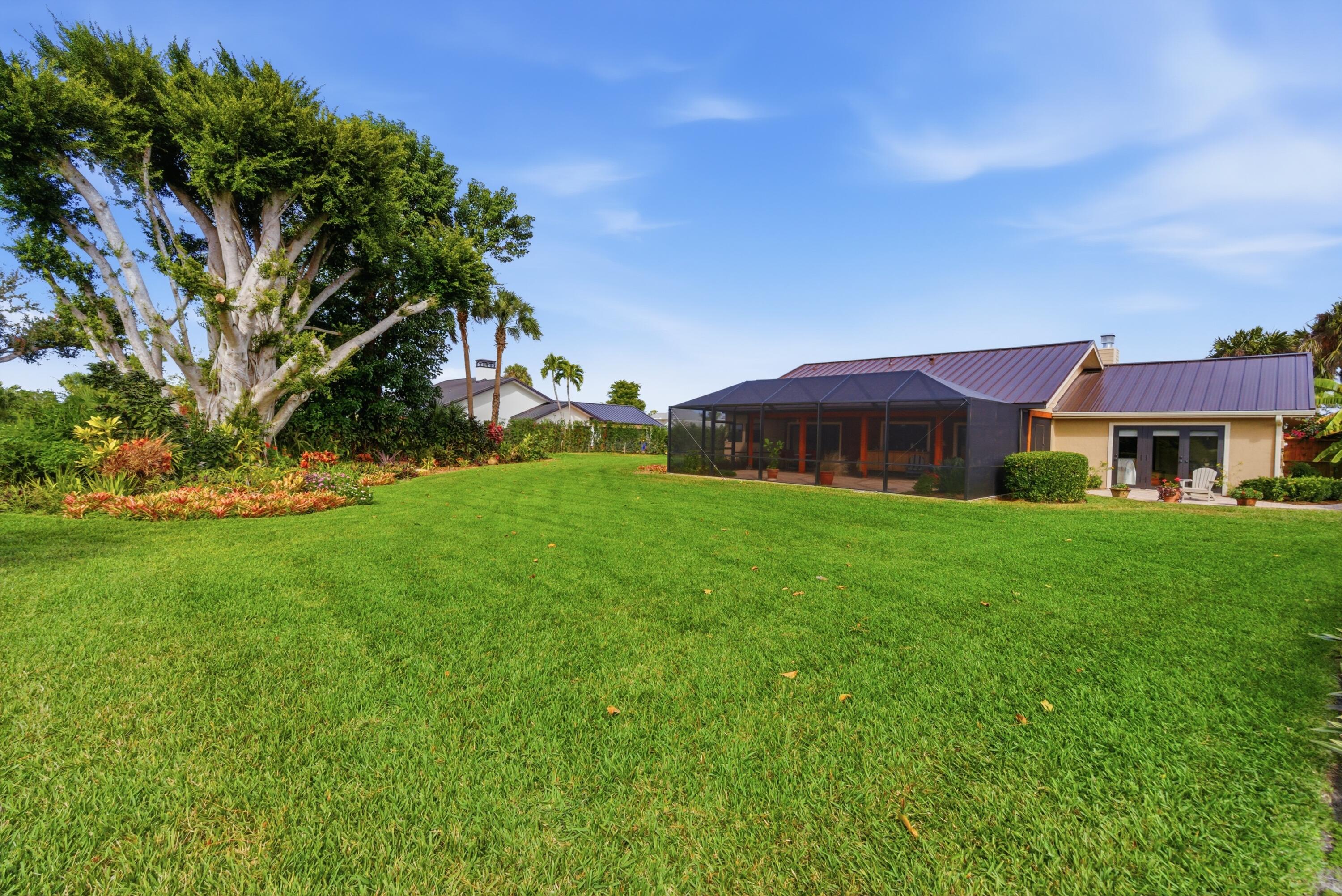 5081 Southeast Burning Tree Circle Stuart, FL 34997 - Photo 46 of 72 5081_SE_Burning_Tree_Cir_056