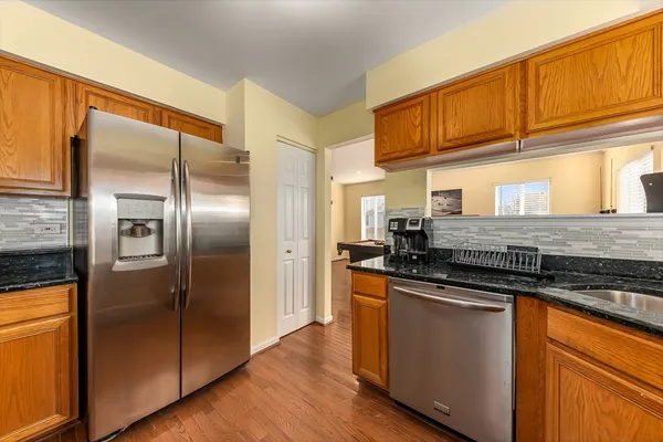 $3,200 | 2735 Skylane Drive, Naperville, IL 60564