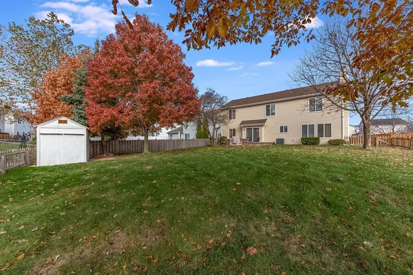 $3,200 | 2735 Skylane Drive, Naperville, IL 60564