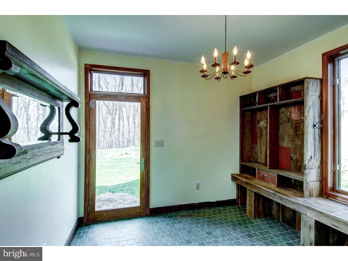 2091 Fairview Road Glenmoore, PA 19343 - Photo 12 of 25 Gallery Image 12