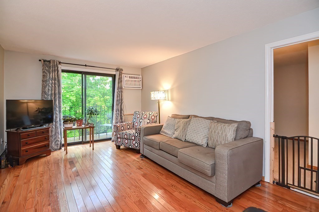 10 Wrentham Road, Unit 309 Worcester, MA 01602 - Photo 7 of 24