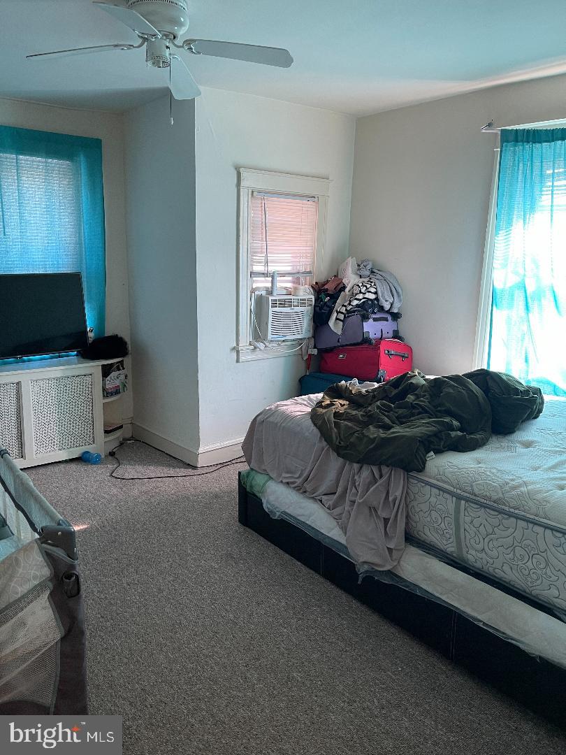 370 Avon Road Upper Darby, PA 19082 - Photo 11 of 15 2nd floor bedroom