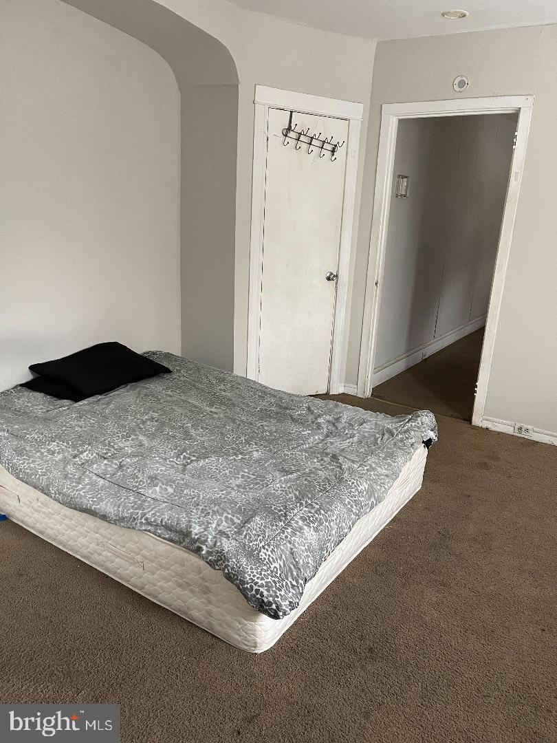 370 Avon Road Upper Darby, PA 19082 - Photo 5 of 15 1st floor bedroom