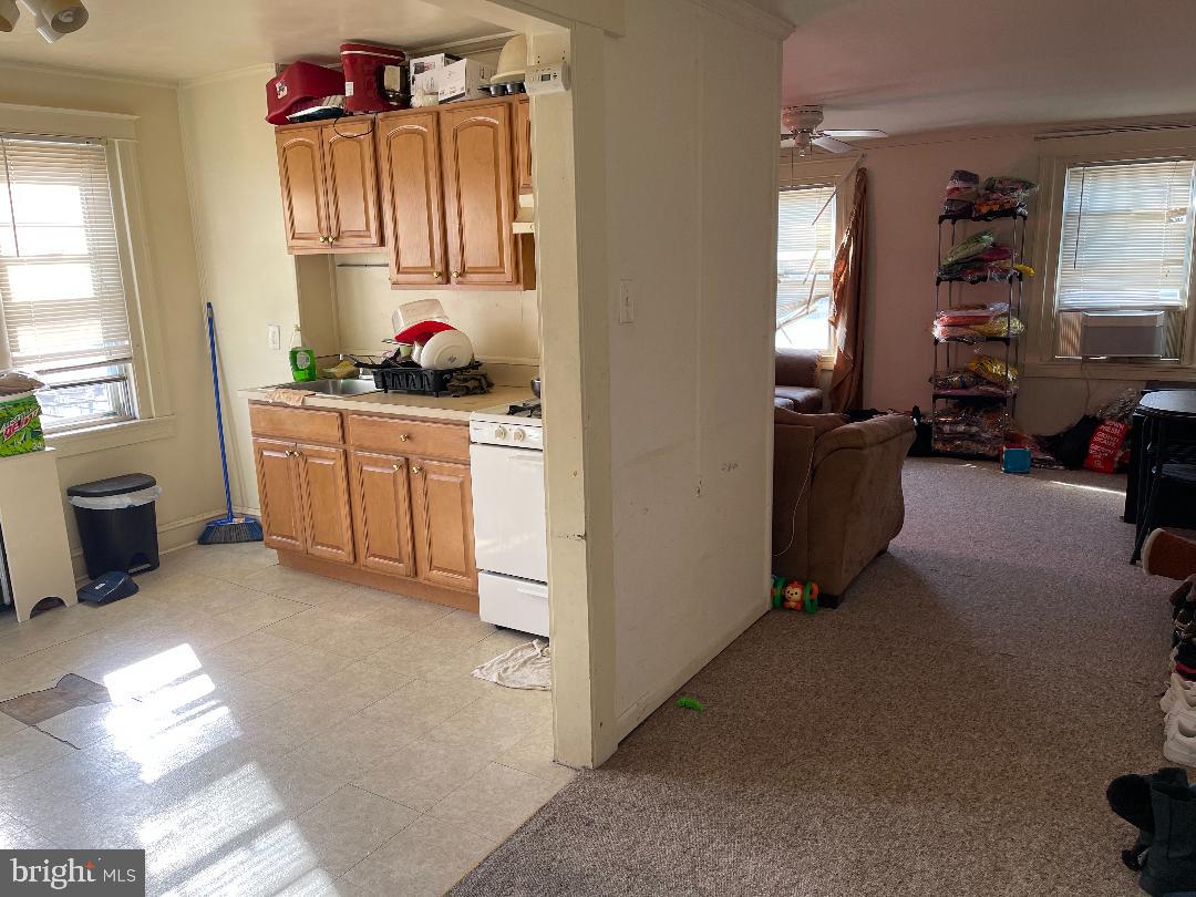 370 Avon Road Upper Darby, PA 19082 - Photo 6 of 15 2nd floor kitchen and hall