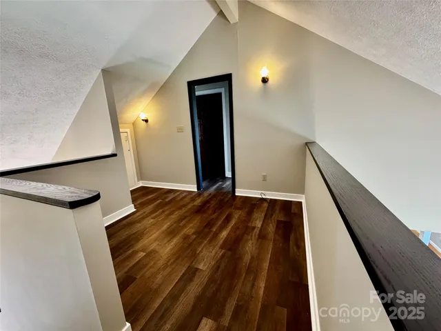 $389,000 | 145 Townhouse Drive, Burnsville, NC 28714