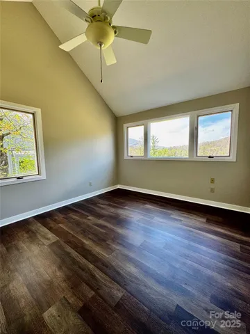 $389,000 | 145 Townhouse Drive, Burnsville, NC 28714