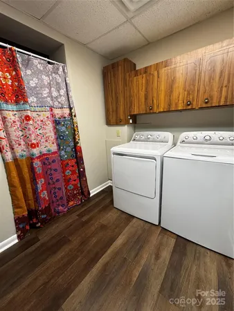 $349,000 | 145 Townhouse Drive, Burnsville, NC 28714