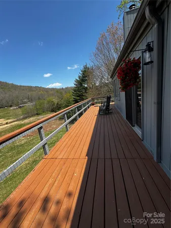 $349,000 | 145 Townhouse Drive, Burnsville, NC 28714