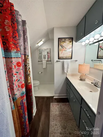 $389,000 | 145 Townhouse Drive, Burnsville, NC 28714