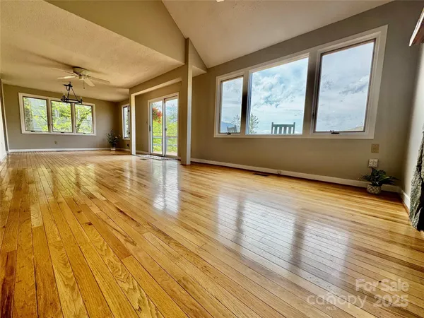 $349,000 | 145 Townhouse Drive, Burnsville, NC 28714